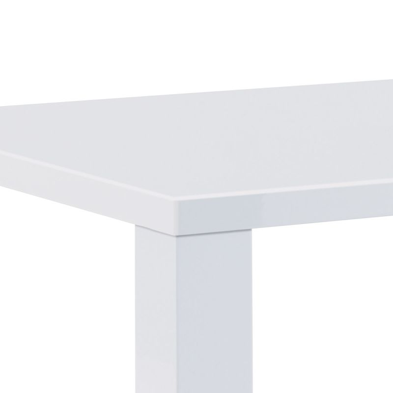 Moderný jedálenský stôl s rozmermi 135x80 v bielom lesku
