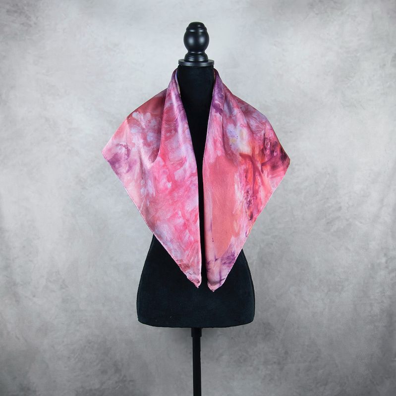 Hodvábna šatka LIMITED_319, 90×90 cm, ručne vyrábaná na Slovensku