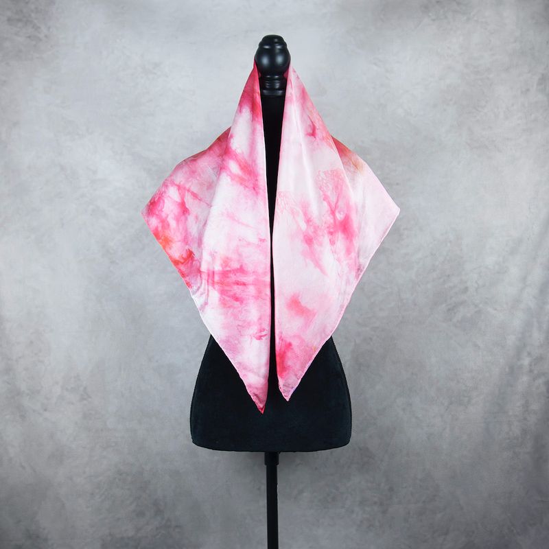 Luxusná hodvábna šatka LIMITED_322, 90×90cm, Made in Slovakia