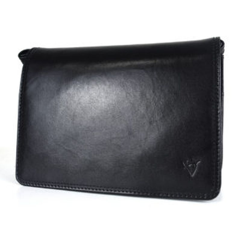 Crossbody kožená kabelka, čierna, uzatváranie - magnet