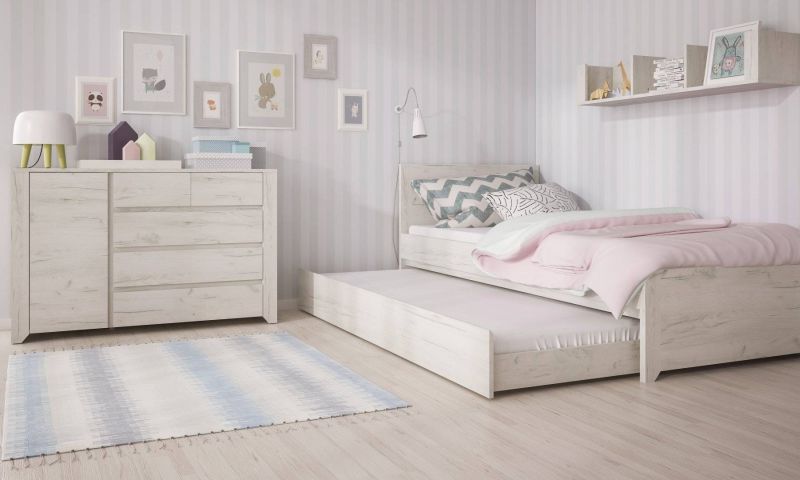Komoda so šiestimi zásuvkami a dvomi dvierkami dub white craft