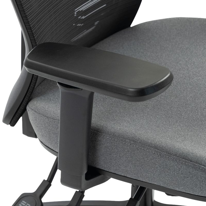 Ergonomická kancelárska stolička sivá, sieťované operadlo, 120 kg