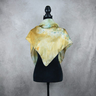 Hodvábna šatka VZOR_30, 85 × 85 cm, Made in Slovakia